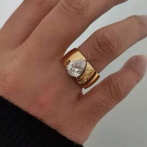18K Gold Plated Stainless Steel Teardrop Zirconia Decor Single Ring